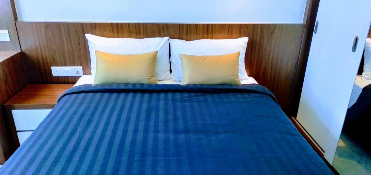 Utm & Hotel 3*